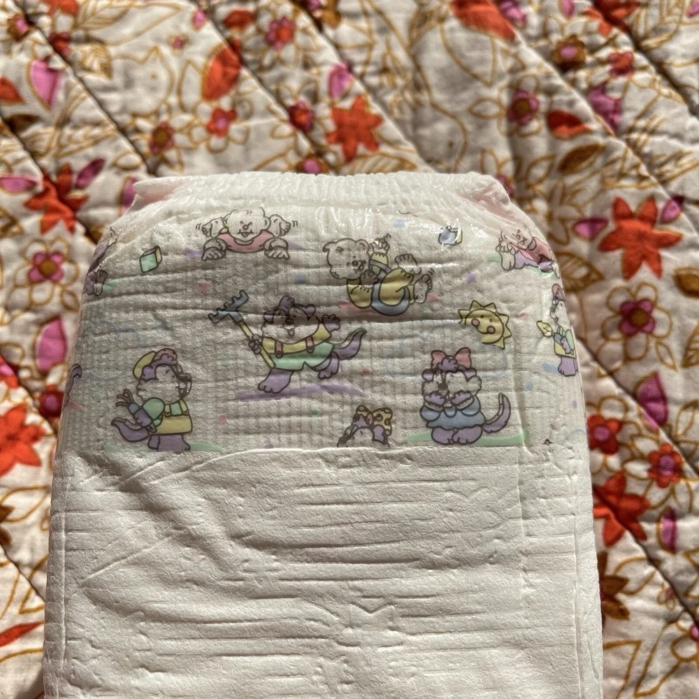 Vintage Huggies Size 3 Ultratrim 1993 USA Diapers Spring Skunk Sun Plastic Print
